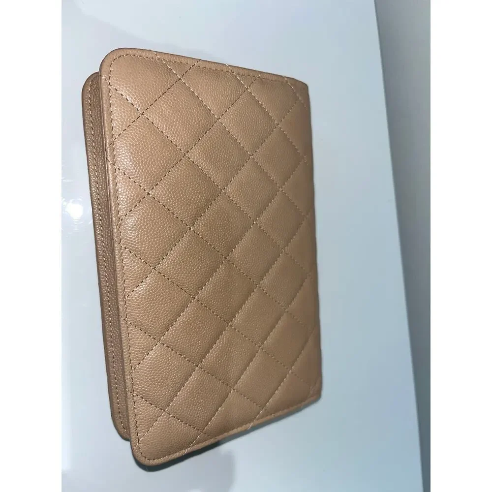 Chanel Wallet on a Chain in Beige Caviar - Picture 3 of 5